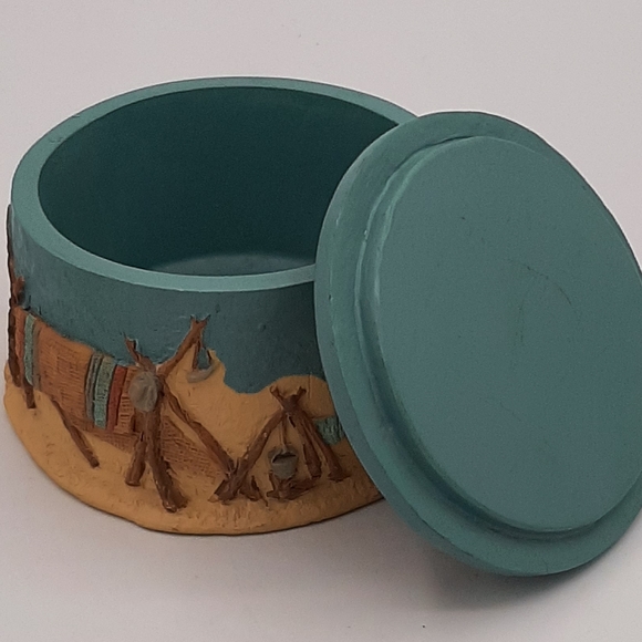 Vintage 1995 Great Spirits Great Chief Resin Detailed Scene Trinket Box Keepsake - Picture 7 of 8